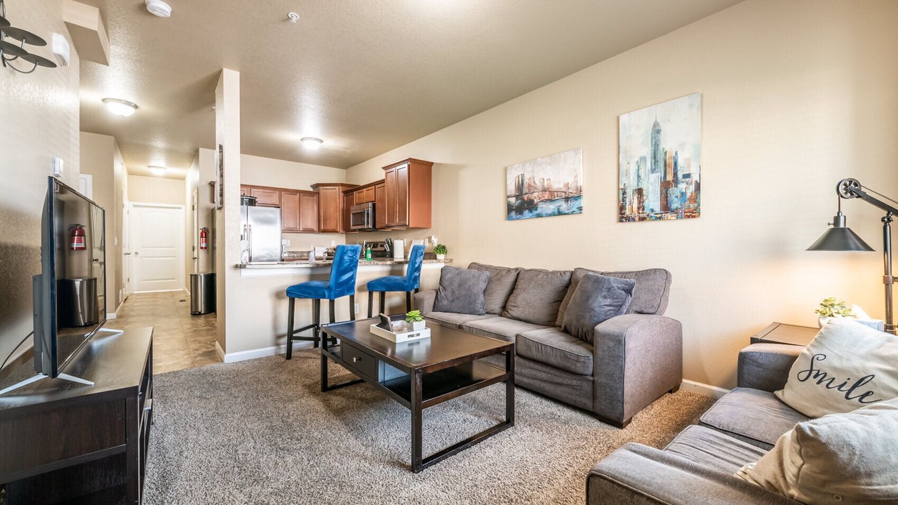 Photo of Livingroom in Security-Widefield