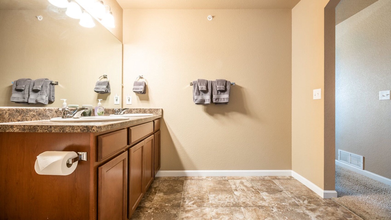 Photo of Bathroom in Security-Widefield