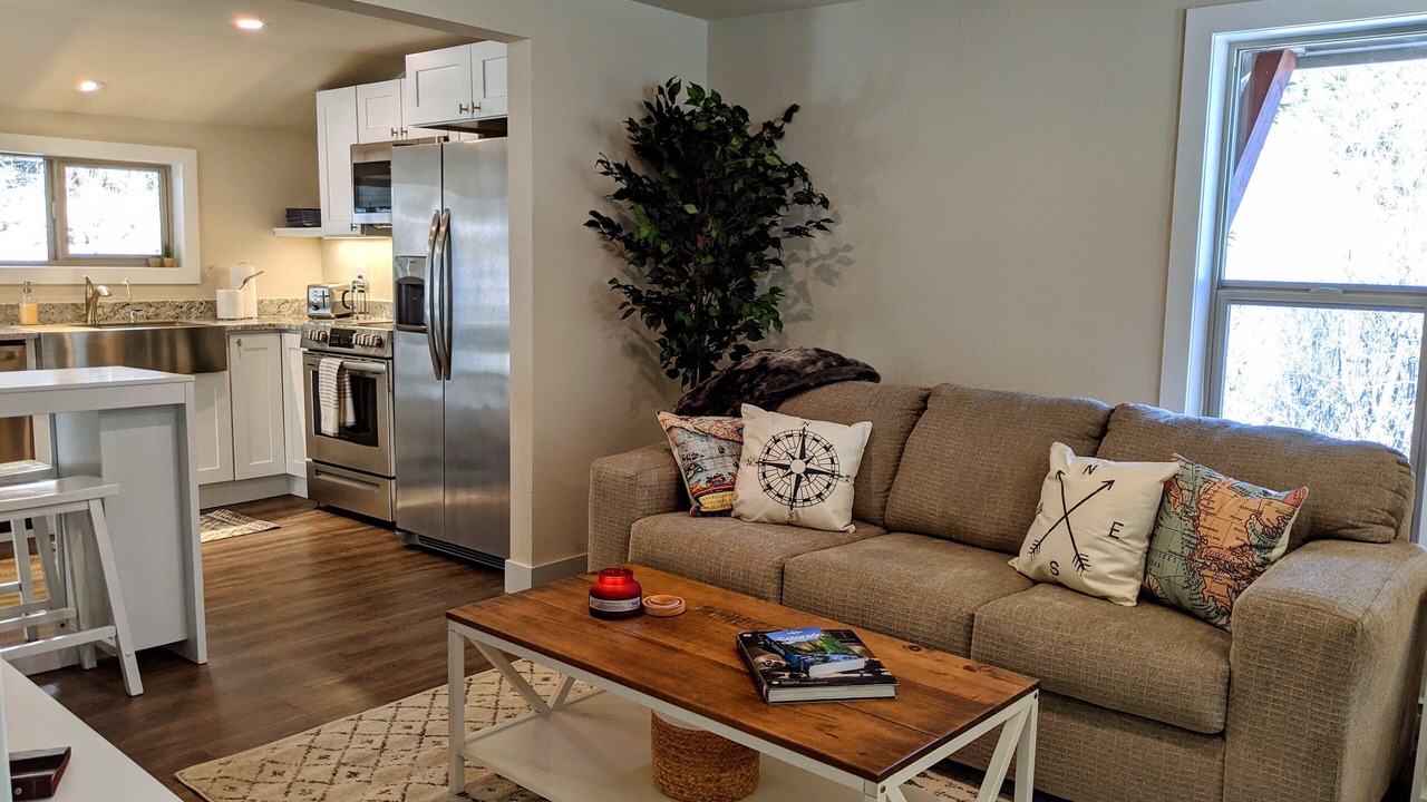 Photo of Livingroom in Idaho Springs