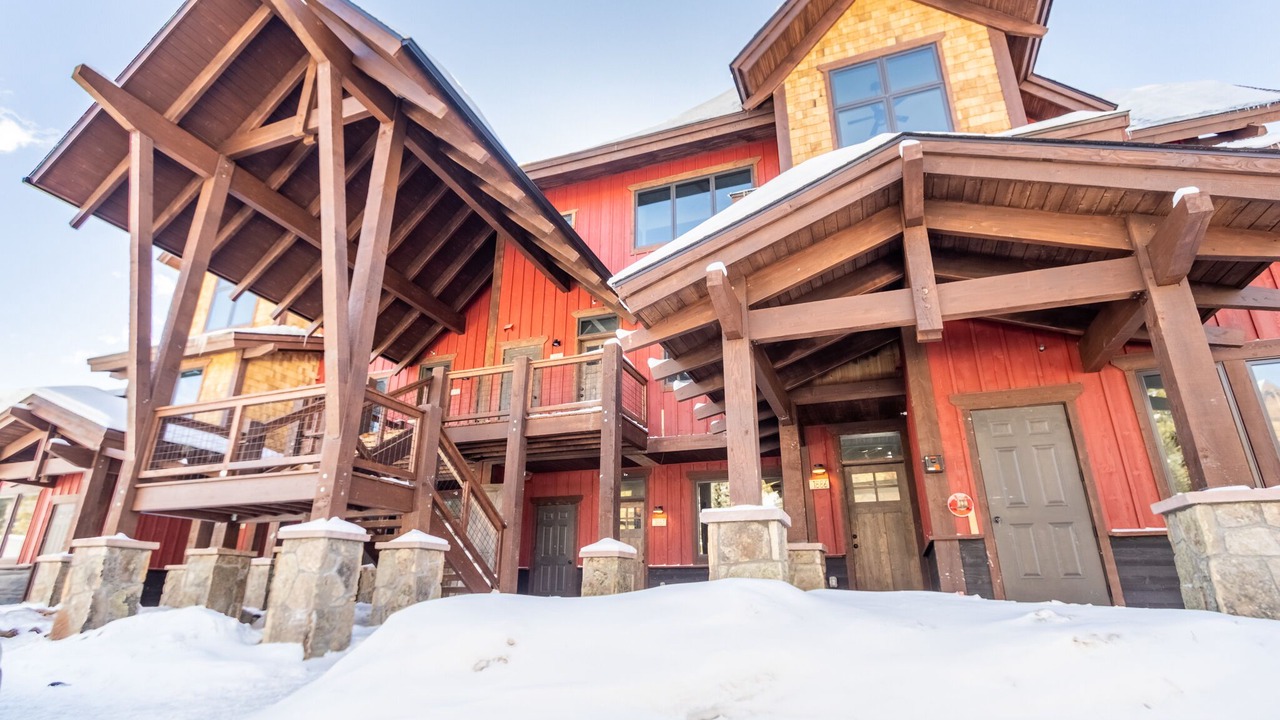 Photo of Outdoor in Lakeside Village
