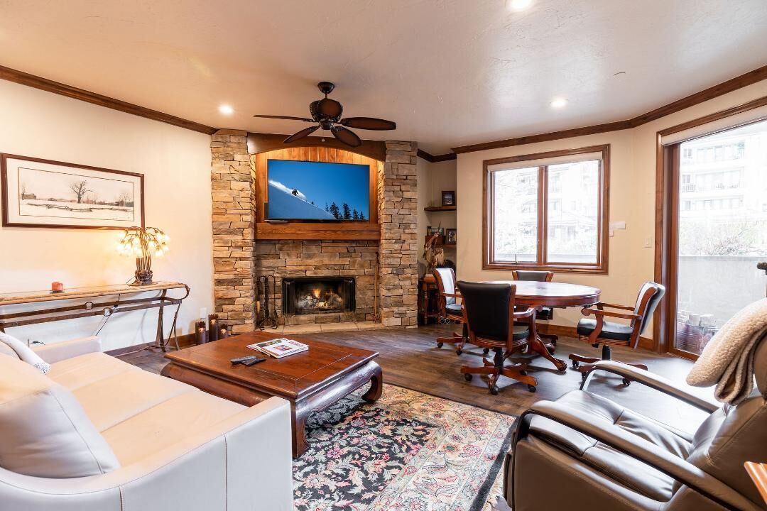 Photo of Livingroom in Beaver Creek