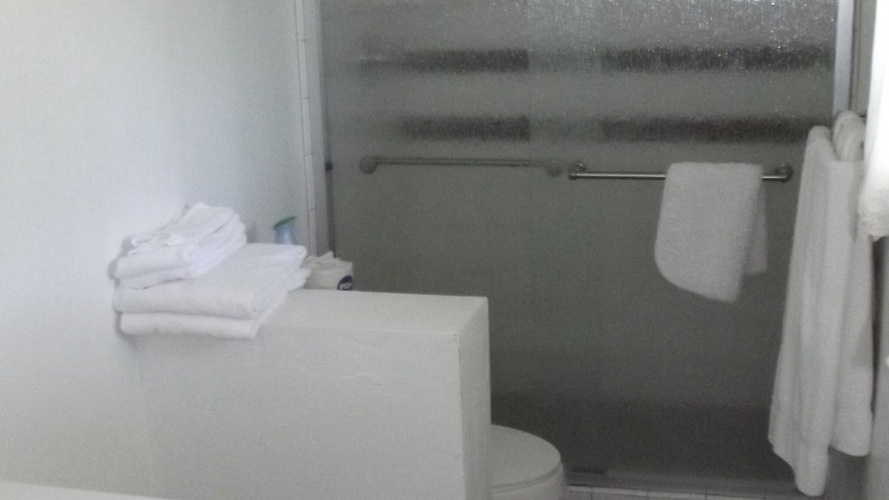 Photo of Bathroom in Meeker