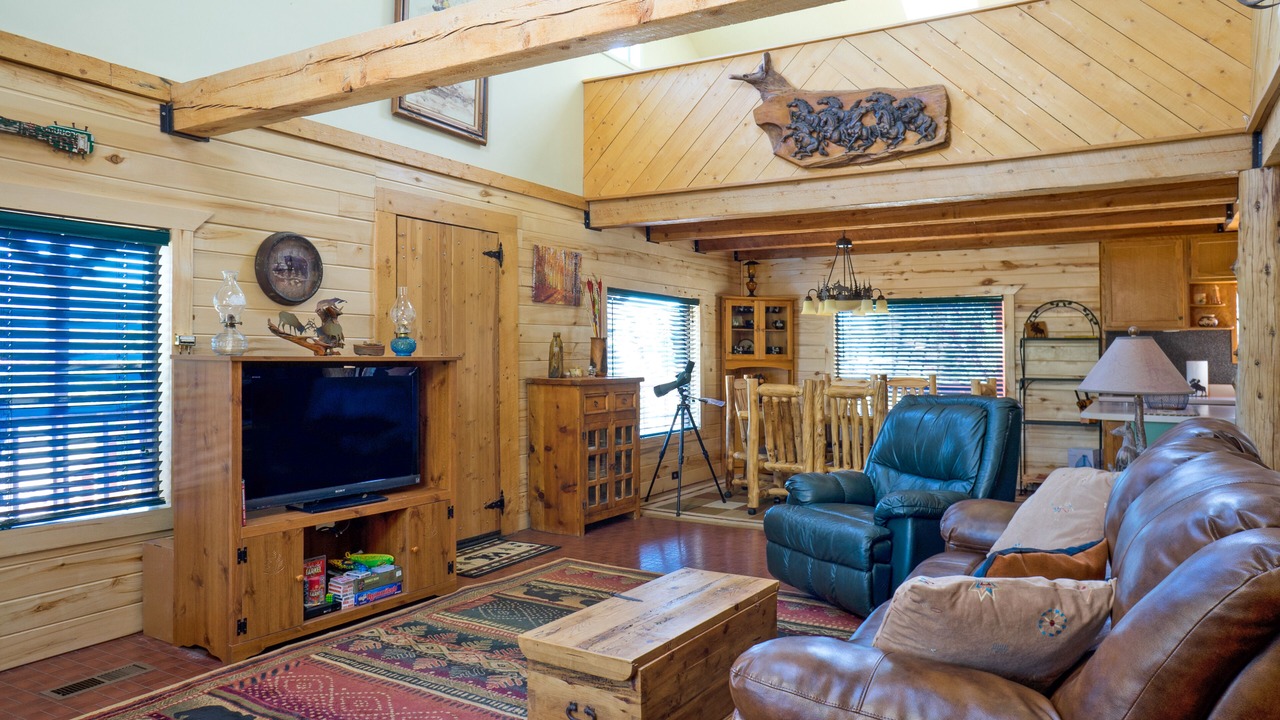 Photo of Livingroom in Alpine Village