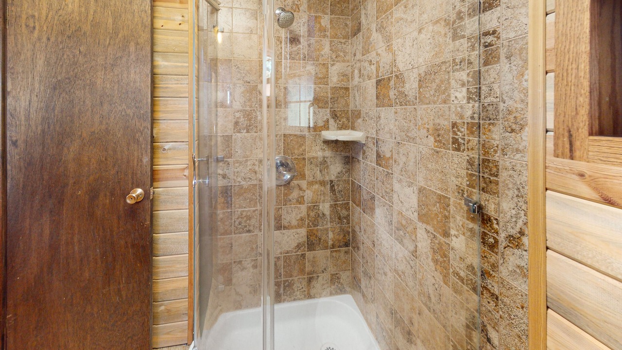 Photo of Bathroom in Ponderosa Pines