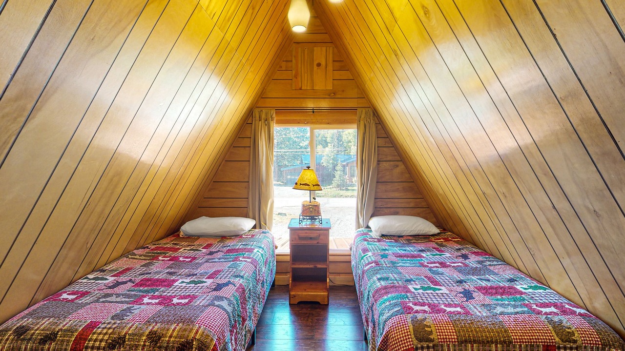 Photo of Bedroom in Ponderosa Pines