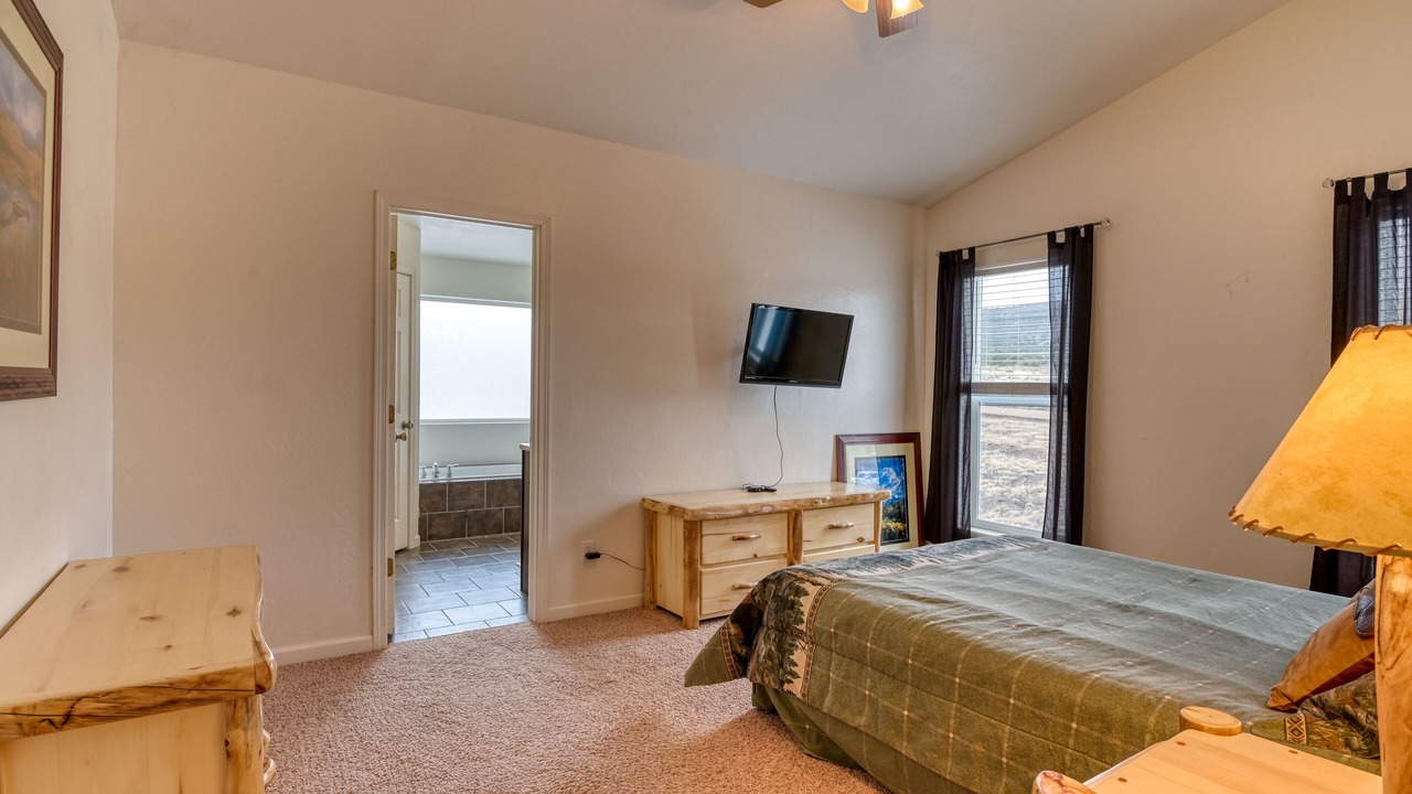 Photo of Bedroom in Alpine Village