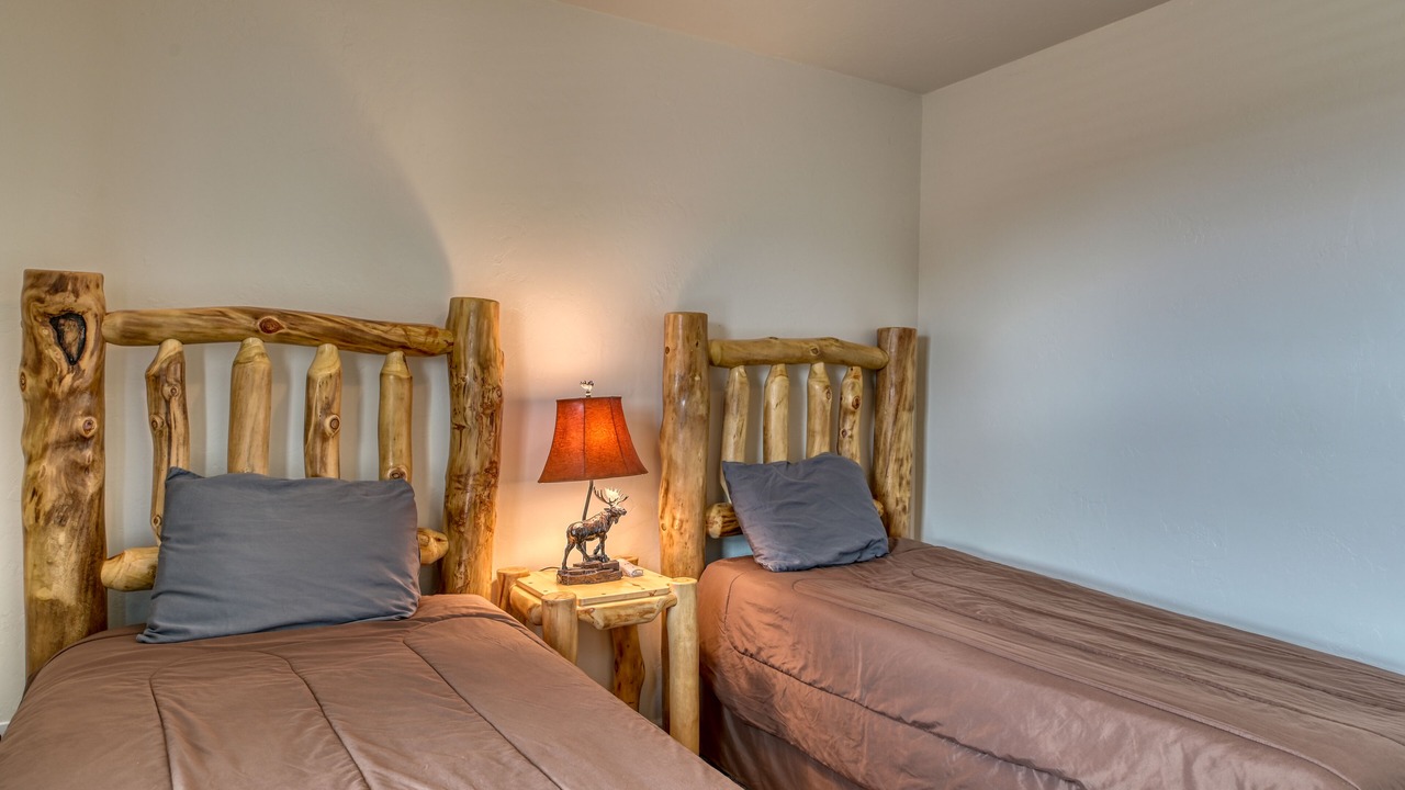 Photo of Bedroom in Alpine Village