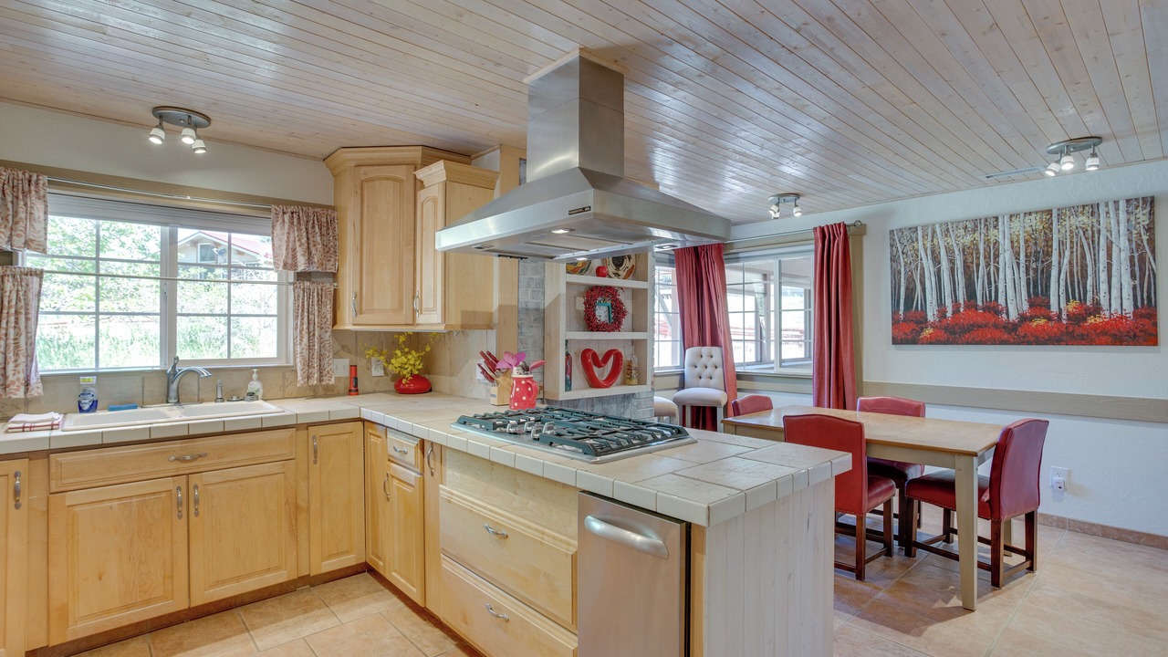Photo of Kitchen in Ridgway
