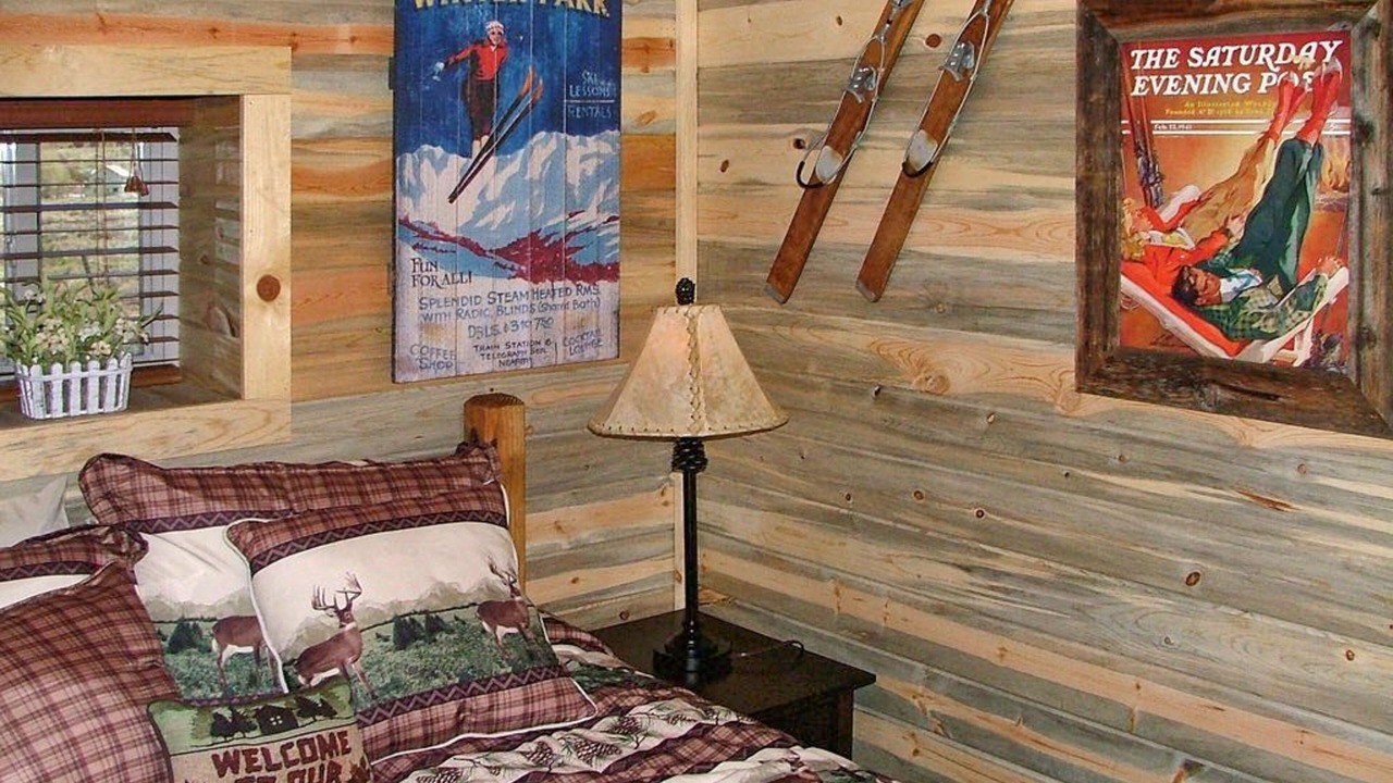 Photo of Bedroom in South Fork