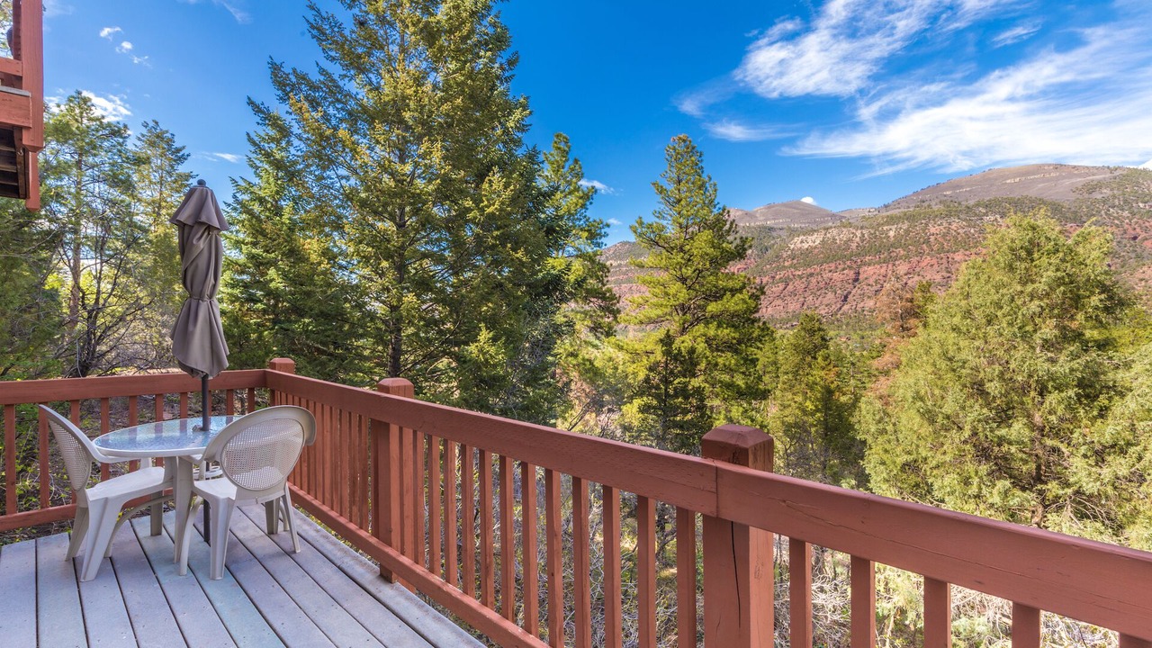 Photo of Outdoor in Idlewild Estates