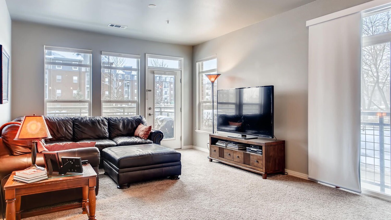 Photo of Livingroom in Lone Tree