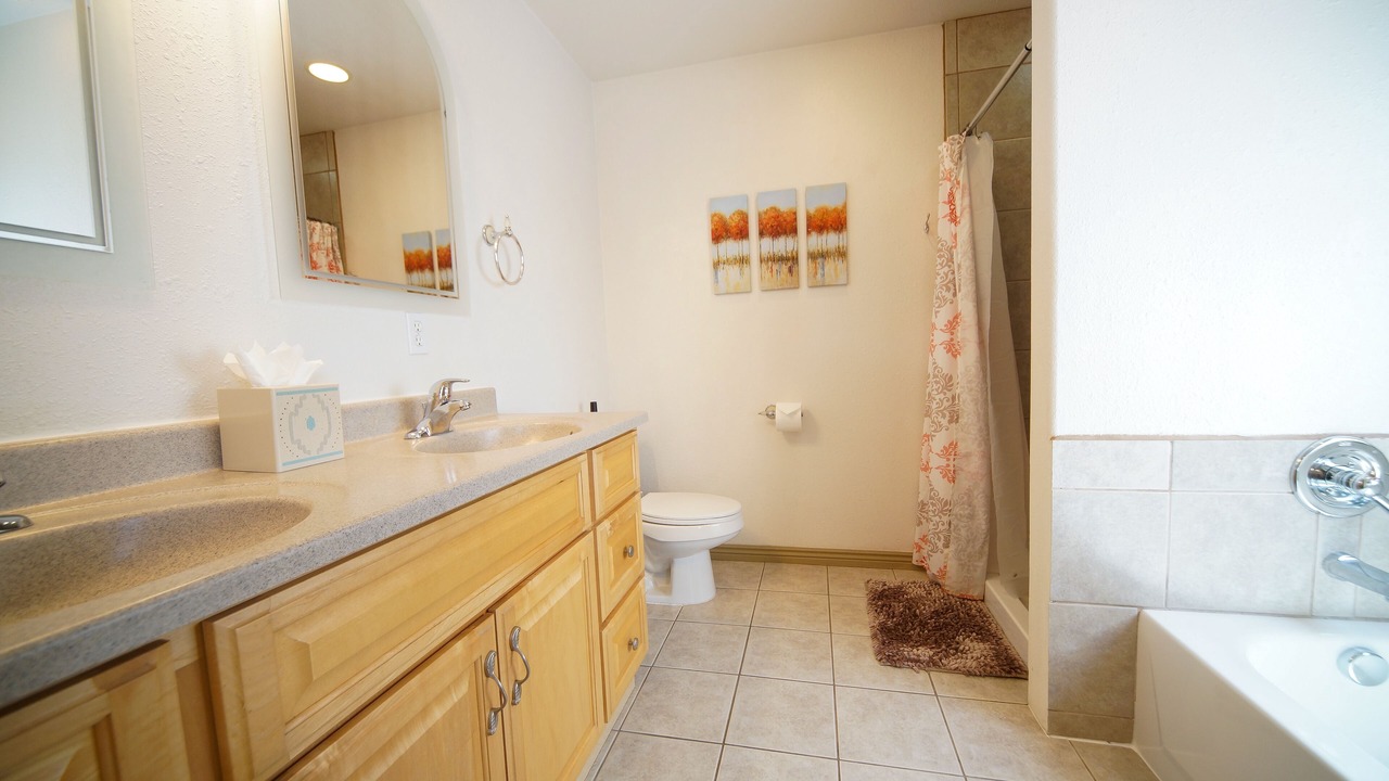 Photo of Bathroom in Delta