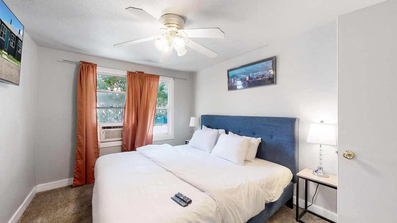 Photo of Bedroom in Dupont