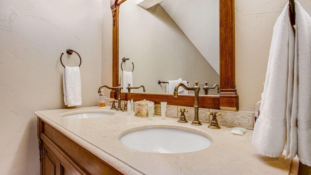 Photo of Bathroom in Old Town