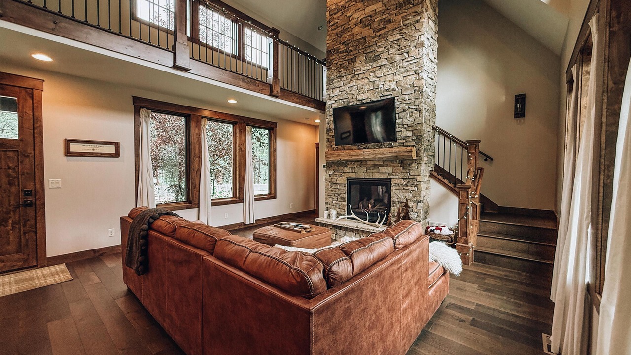 Photo of Livingroom in Estes Park