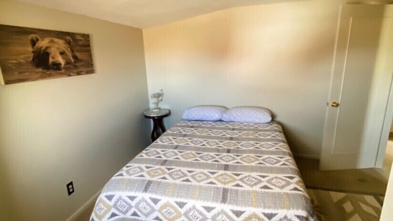 Photo of Bedroom in Walden