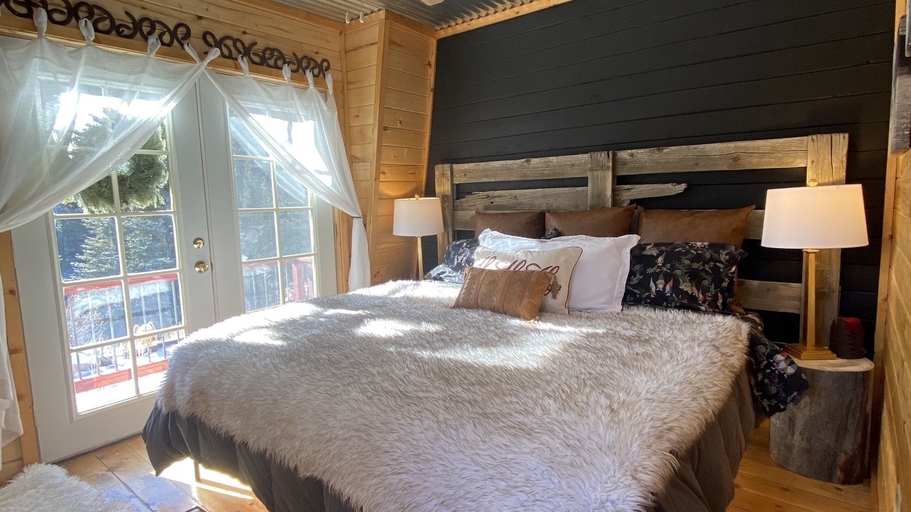 Photo of Bedroom in Creede
