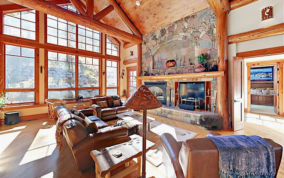 Photo of Bedroom in Highland Meadows
