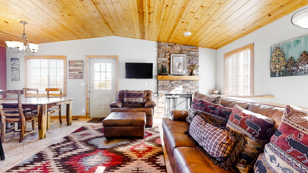 Photo of Livingroom in Carriage Hills