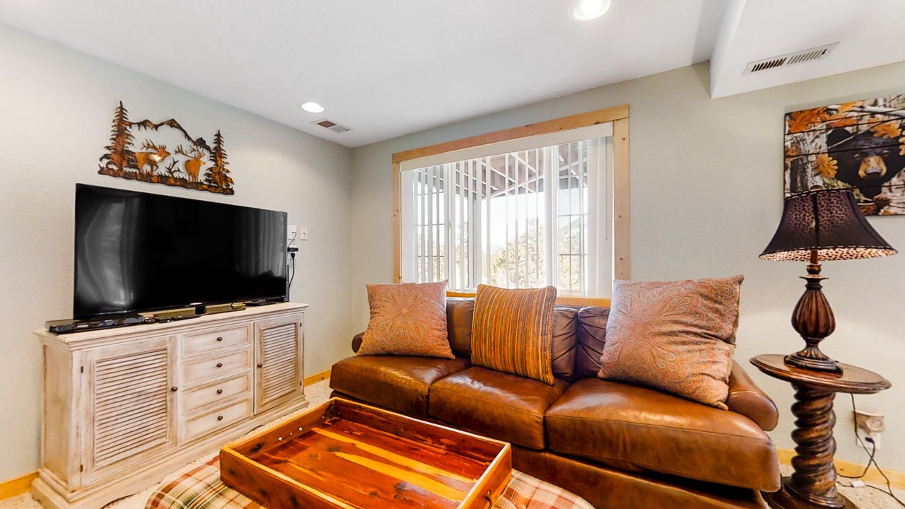 Photo of Livingroom in Carriage Hills
