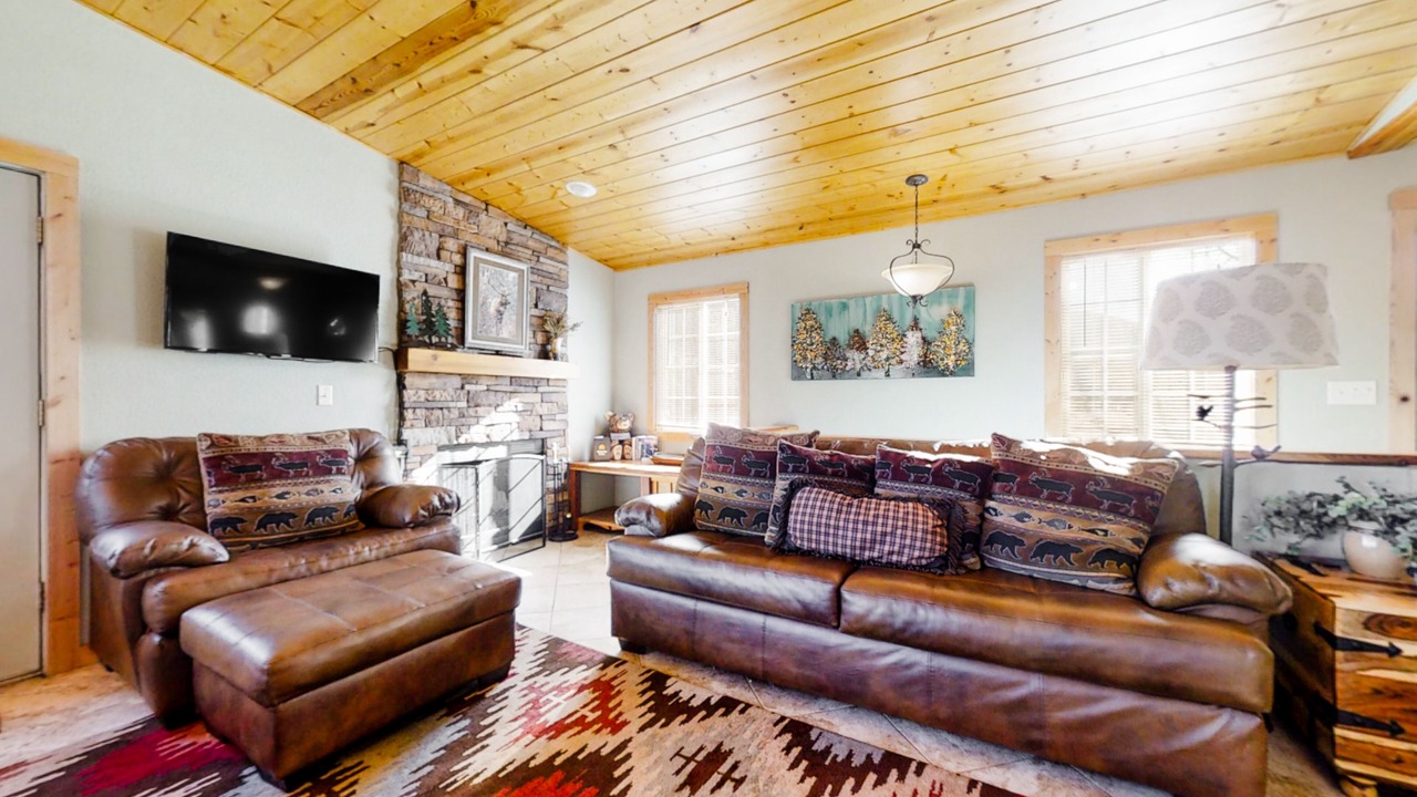 Photo of Livingroom in Carriage Hills