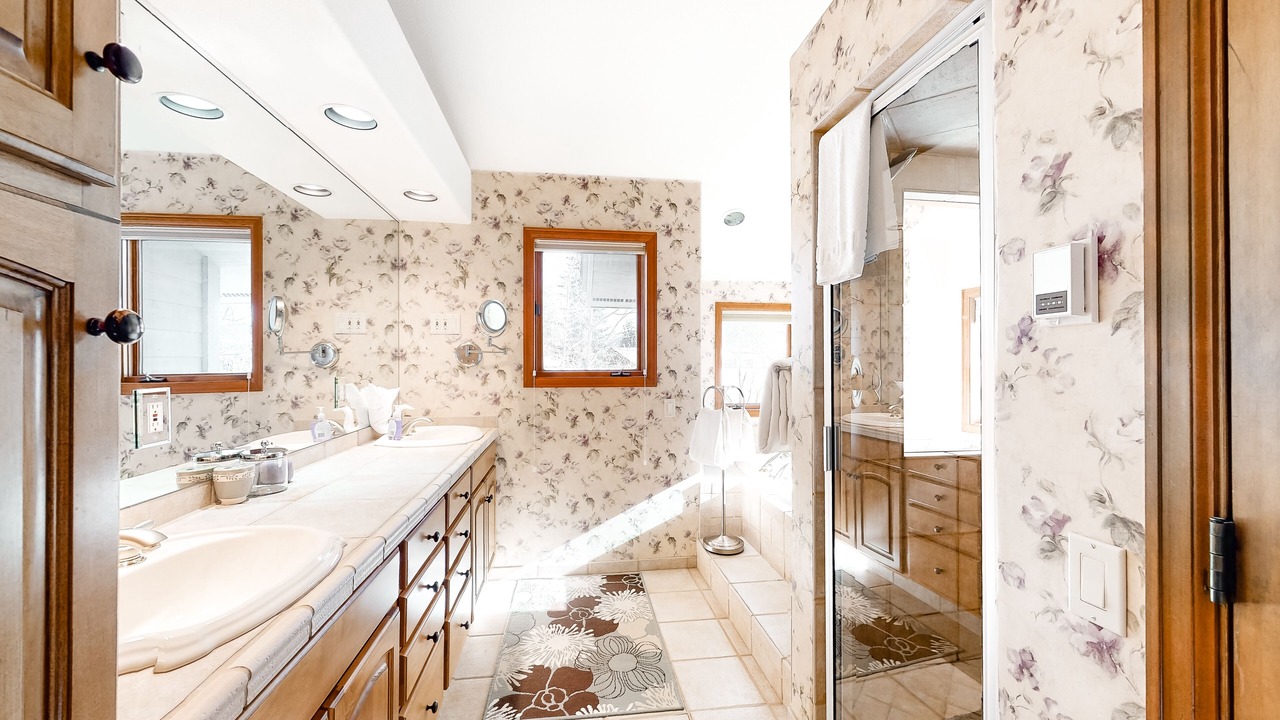 Photo of Bathroom in Frisco