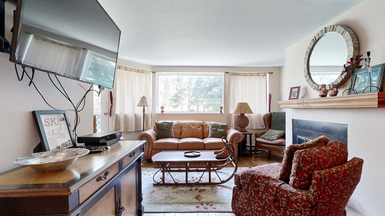 Photo of Livingroom in Vail