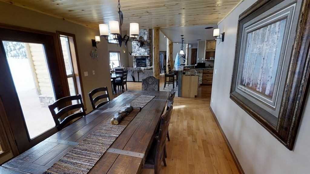 Photo of Livingroom in Lake City