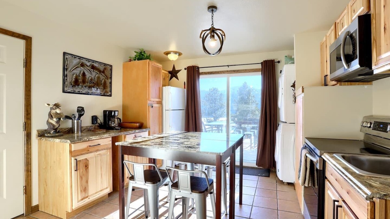 Photo of Outdoor in Twin Lakes