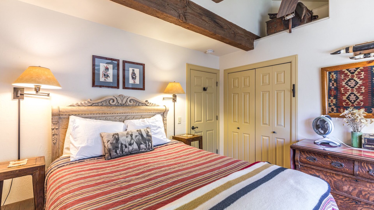 Photo of Bedroom in Idlewild Estates