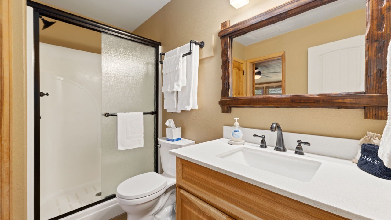 Photo of Bathroom in Fall River Estates