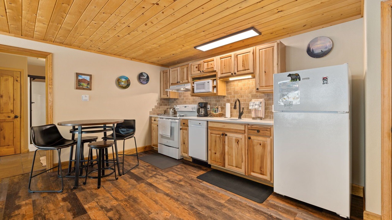 Photo of Others in Fall River Estates