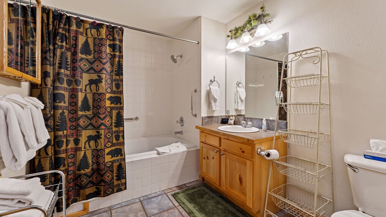 Photo of Bathroom in Fall River Estates