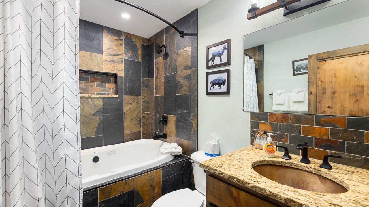 Photo of Bathroom in Fall River Estates