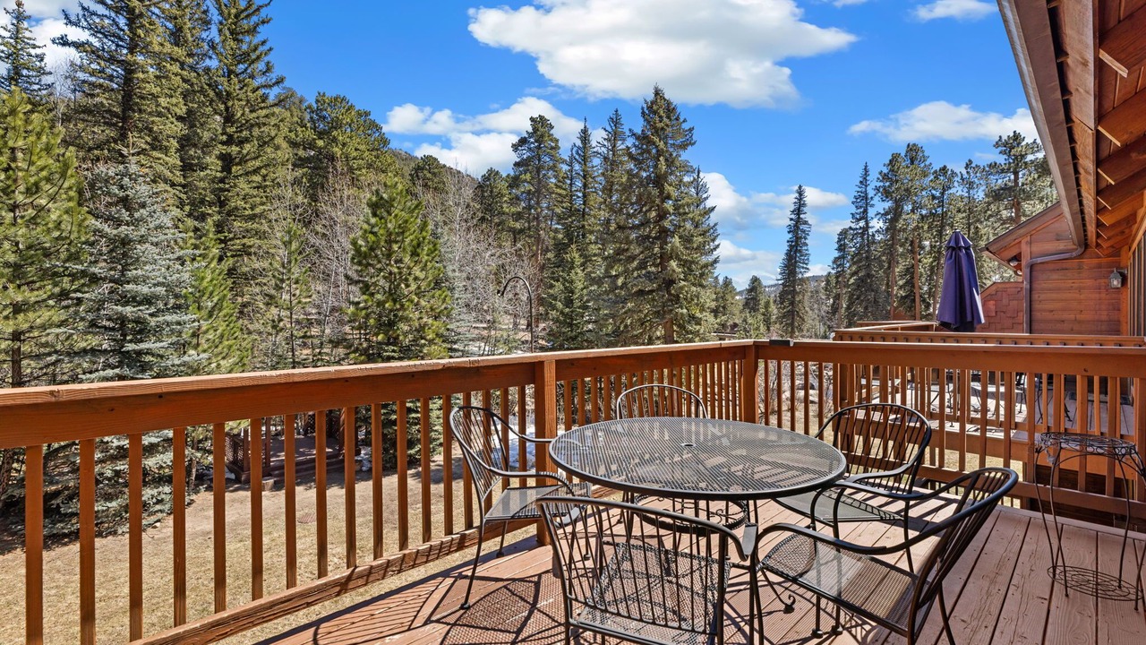 Photo of Patio Balcony in Fall River Estates