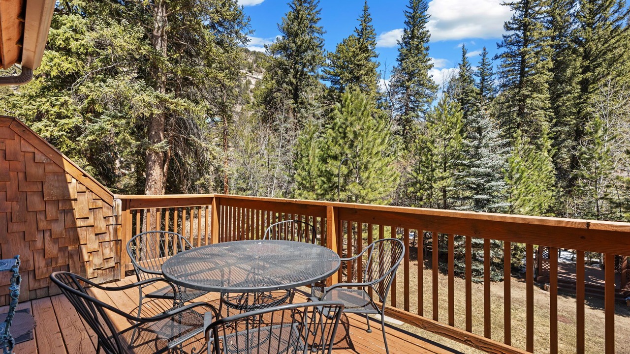 Photo of Patio Balcony in Fall River Estates