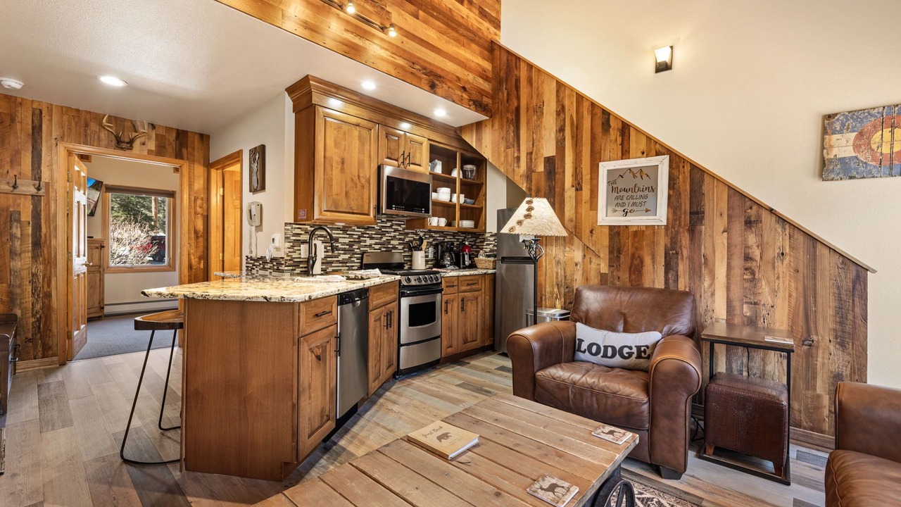 Photo of Bedroom in Fall River Estates