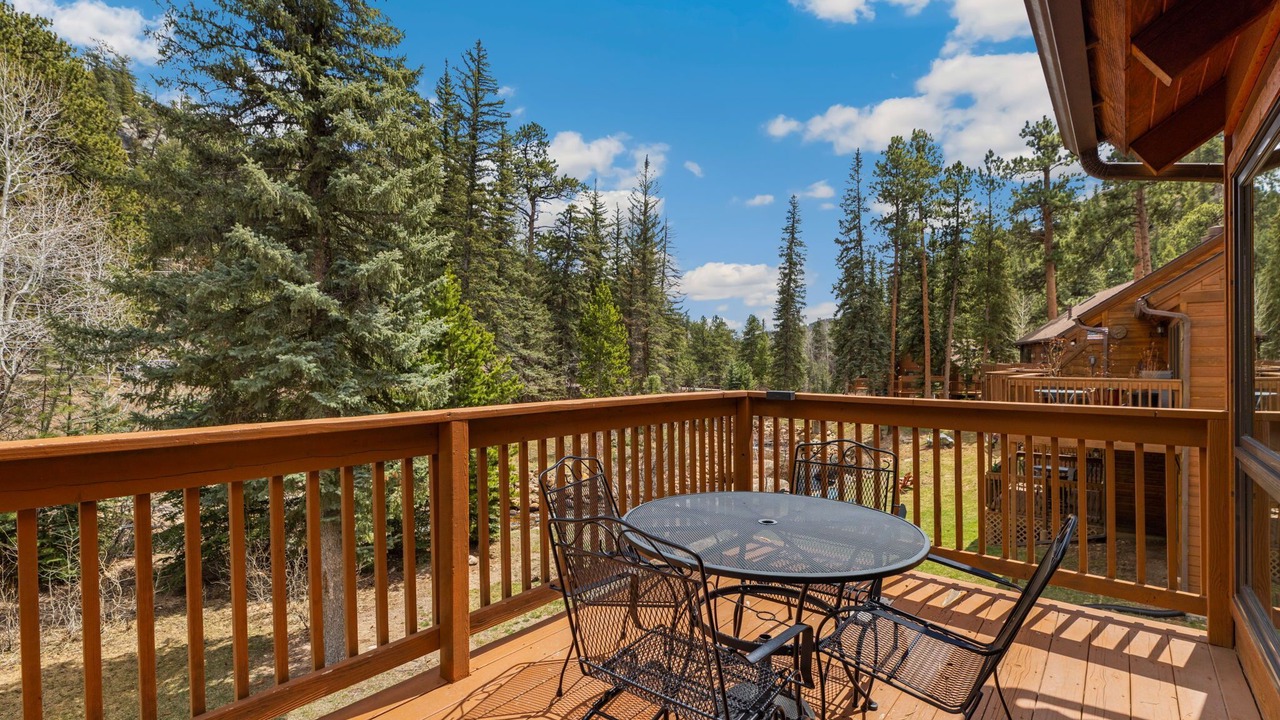Photo of Patio Balcony in Fall River Estates