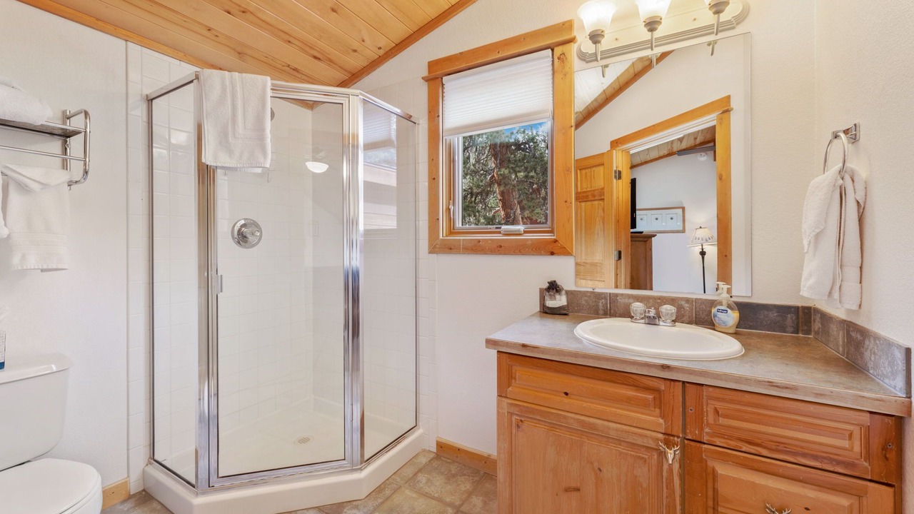 Photo of Bathroom in Fall River Estates