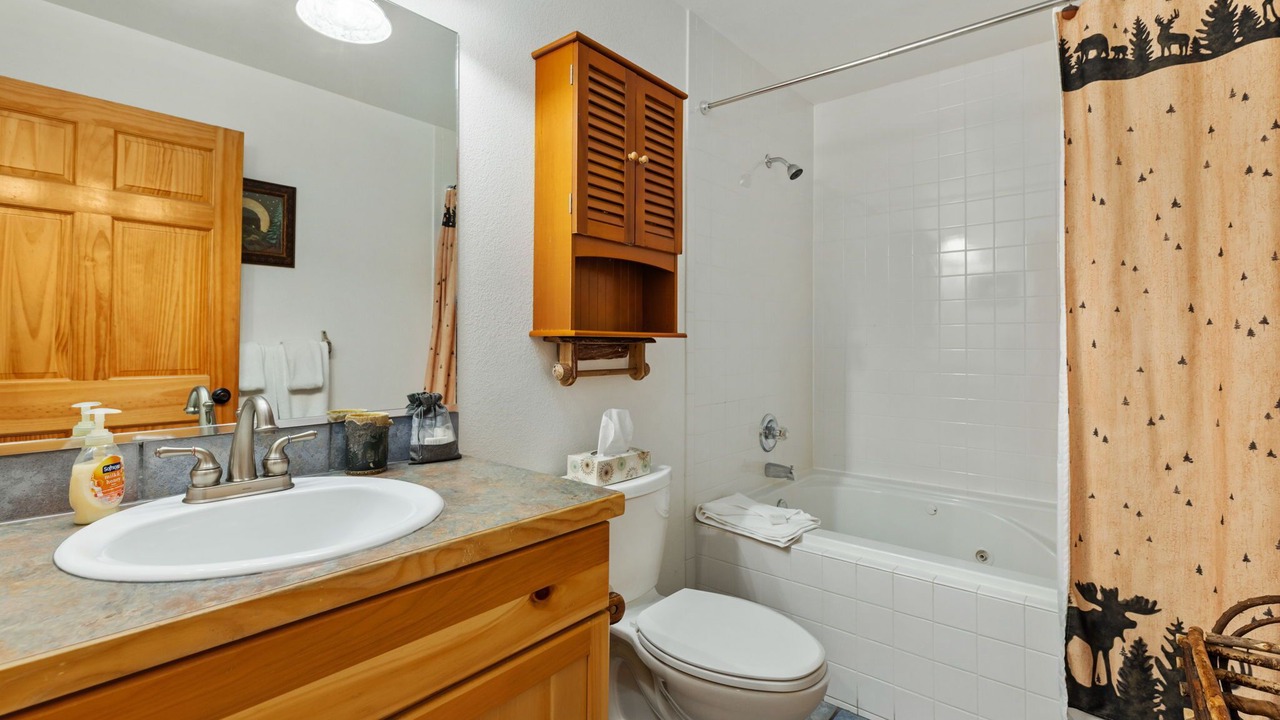 Photo of Bathroom in Fall River Estates