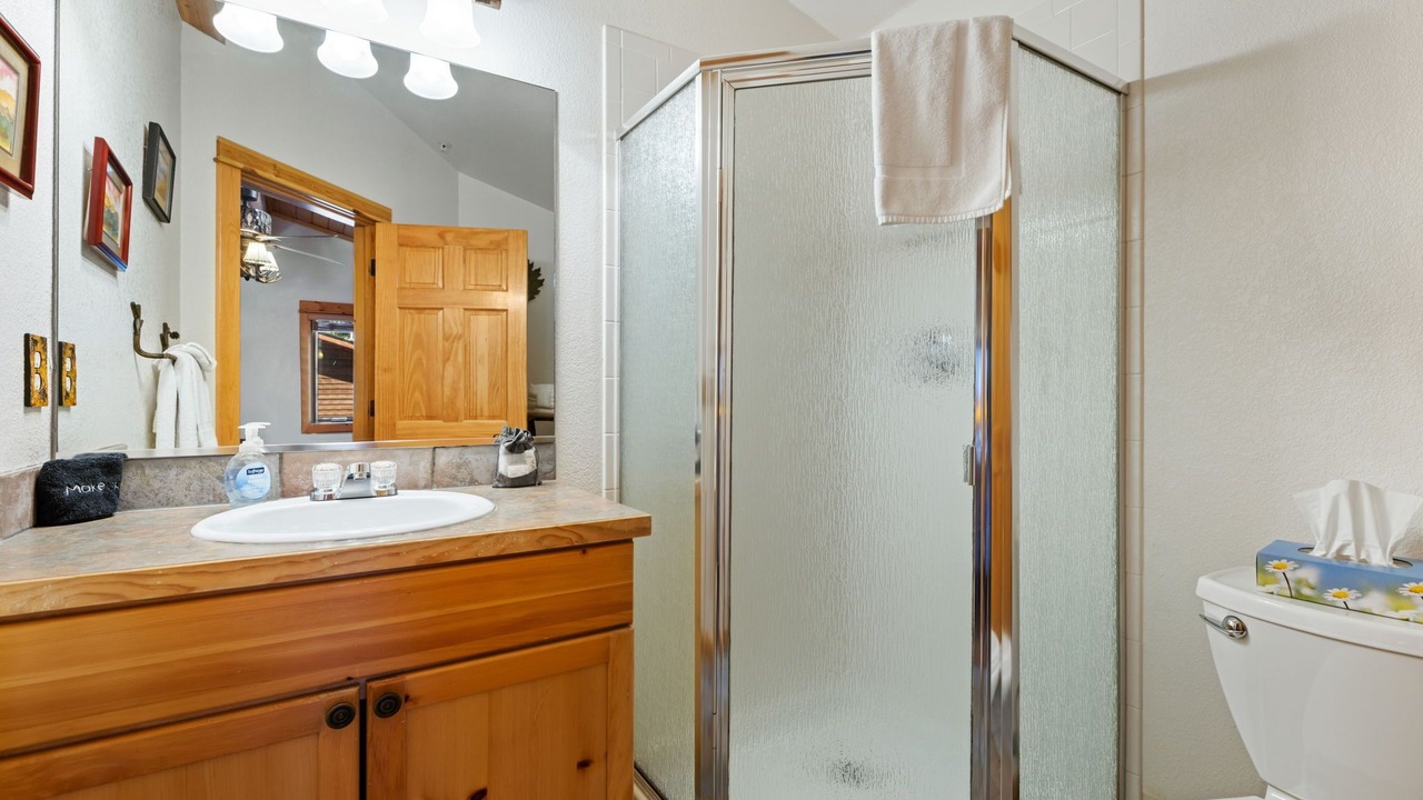Photo of Bathroom in Fall River Estates