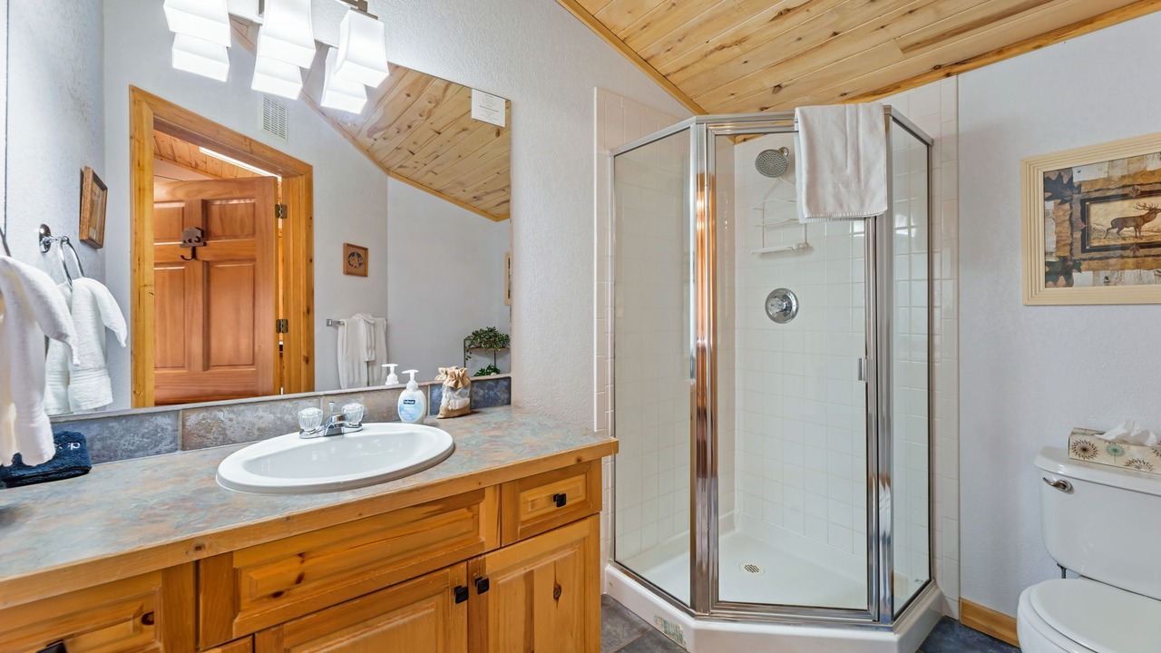 Photo of Bathroom in Fall River Estates