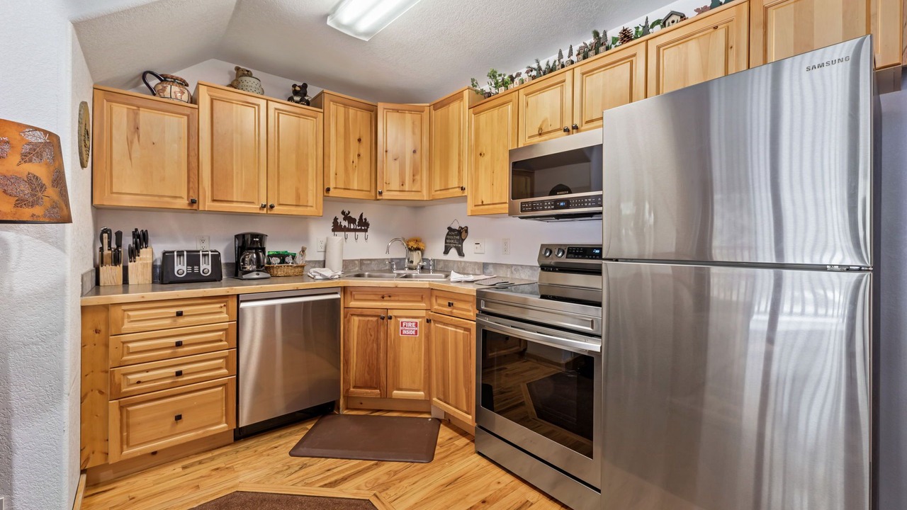 Photo of Others in Fall River Estates