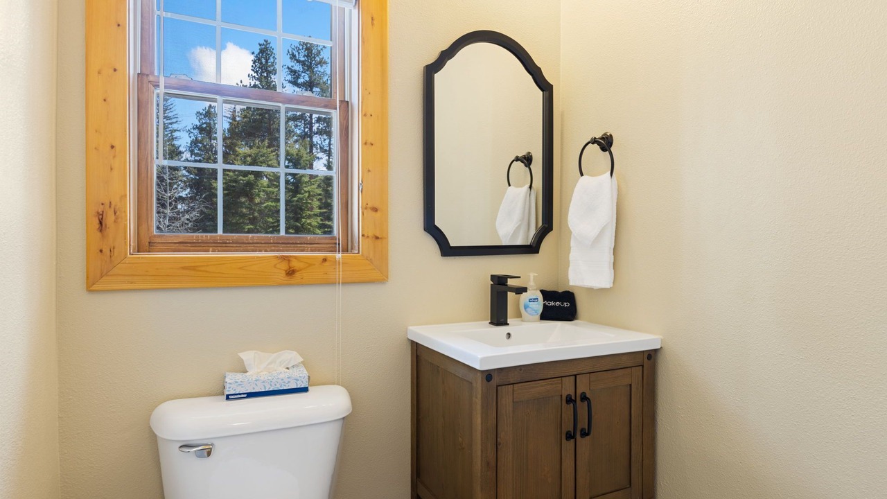 Photo of Bathroom in Fall River Estates