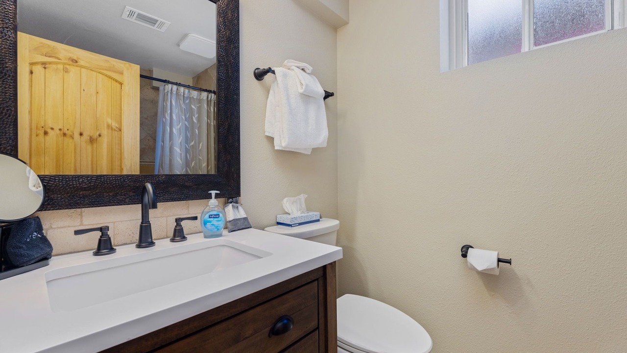 Photo of Bathroom in Fall River Estates