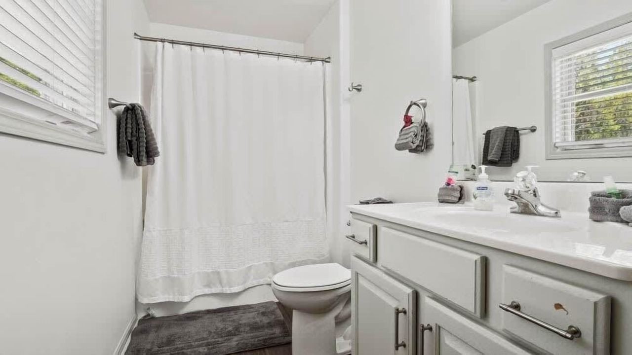 Photo of Bathroom in Leadville North