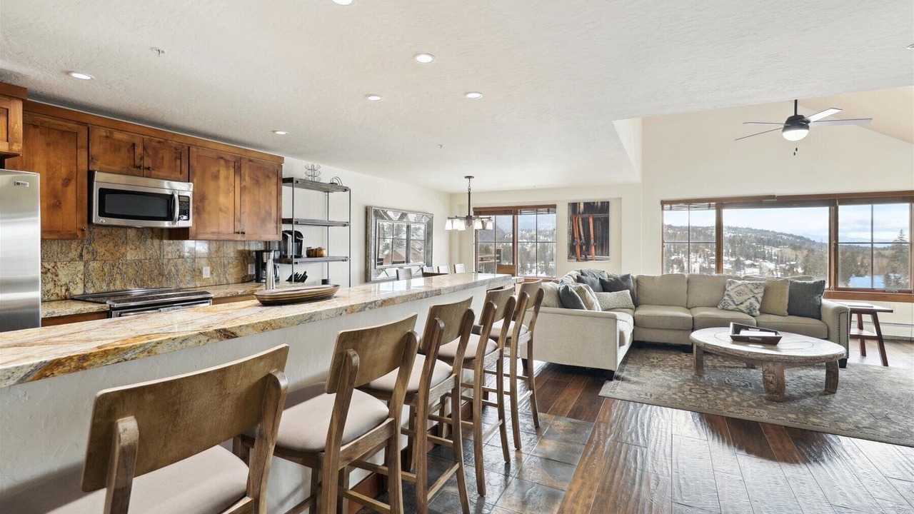 Photo of Livingroom in Purgatory