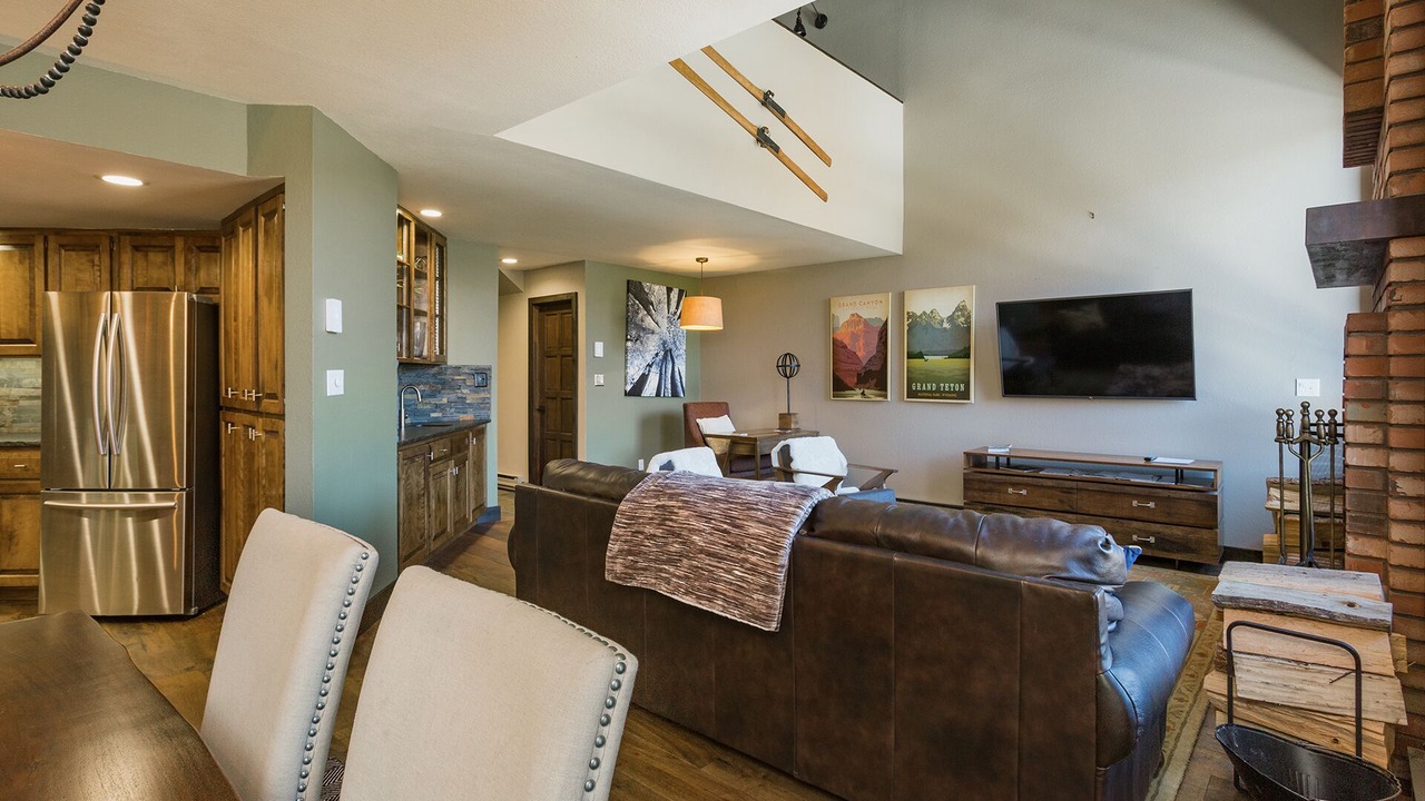 Photo of Livingroom in Purgatory