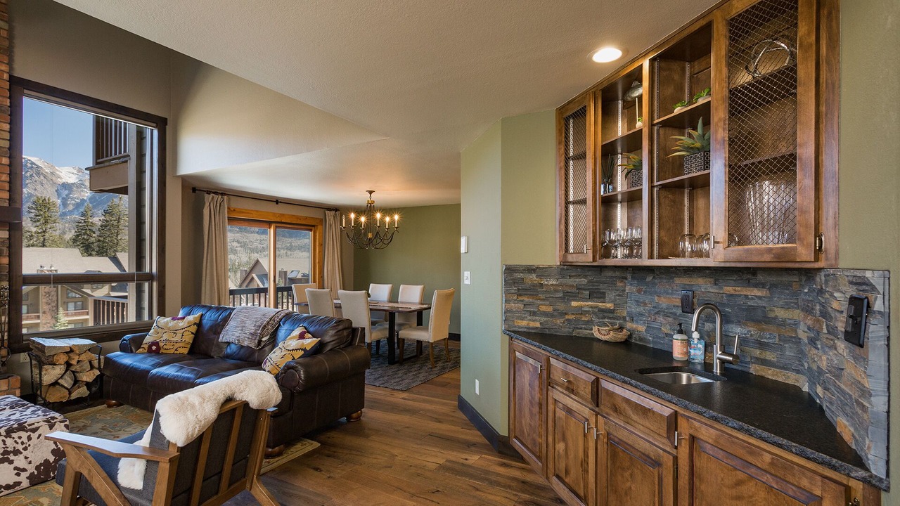Photo of Livingroom in Purgatory