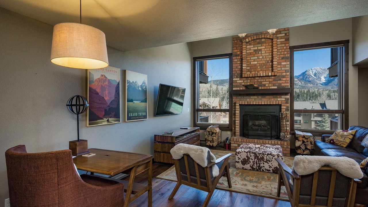 Photo of Livingroom in Purgatory